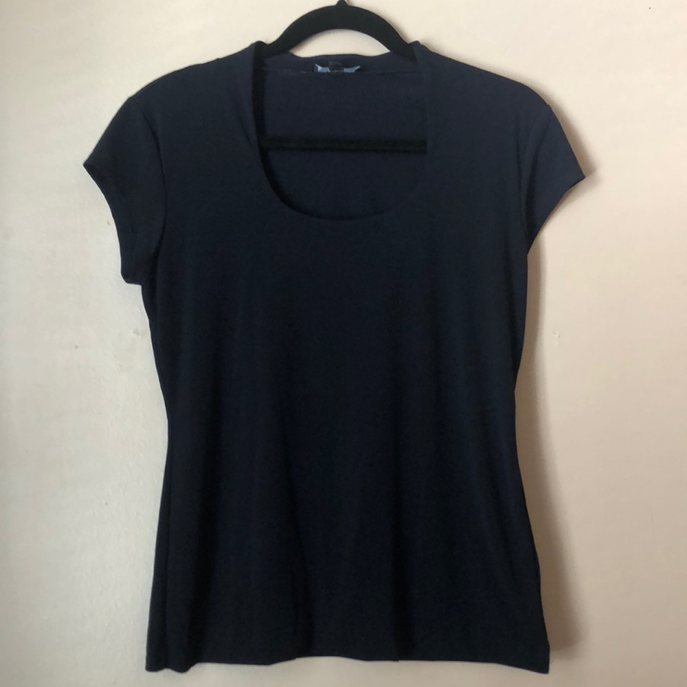 Premise Studio, Medium, Navy blue, Scoop neck t-shirt.